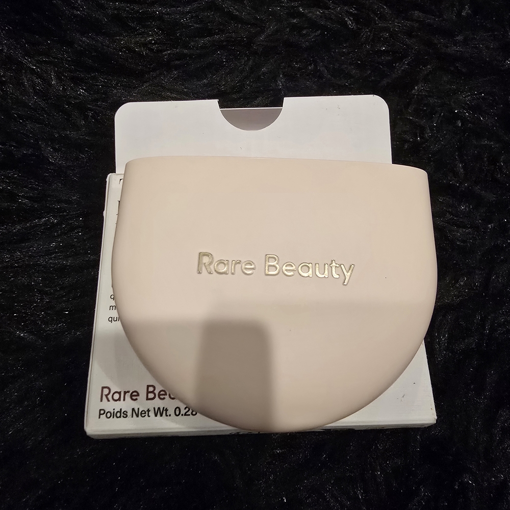 Rare Beauty Cream Compact